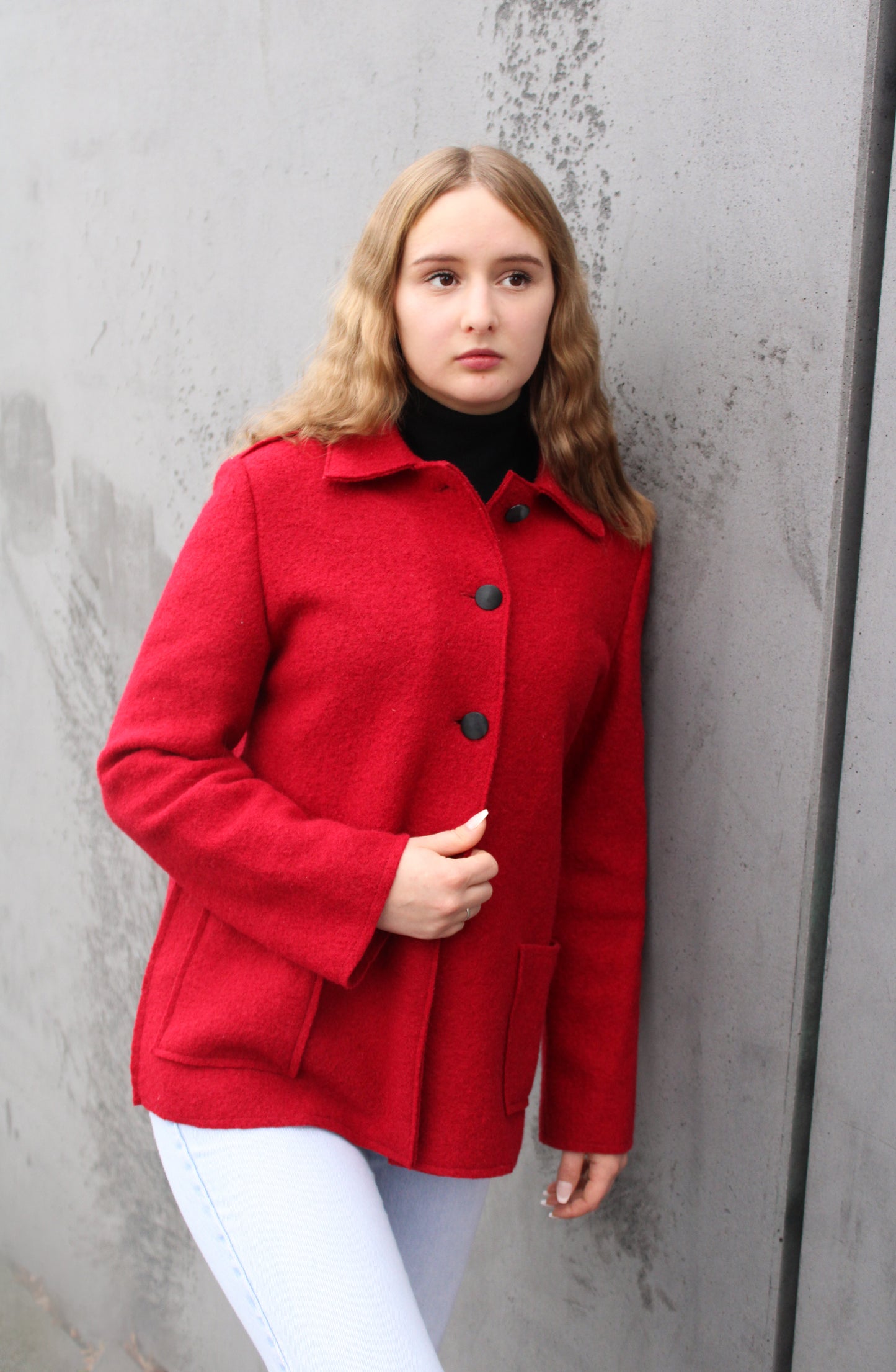 Kurze Wolljacke 100% Schurwolle/Wollwalk Rot Nr. 638