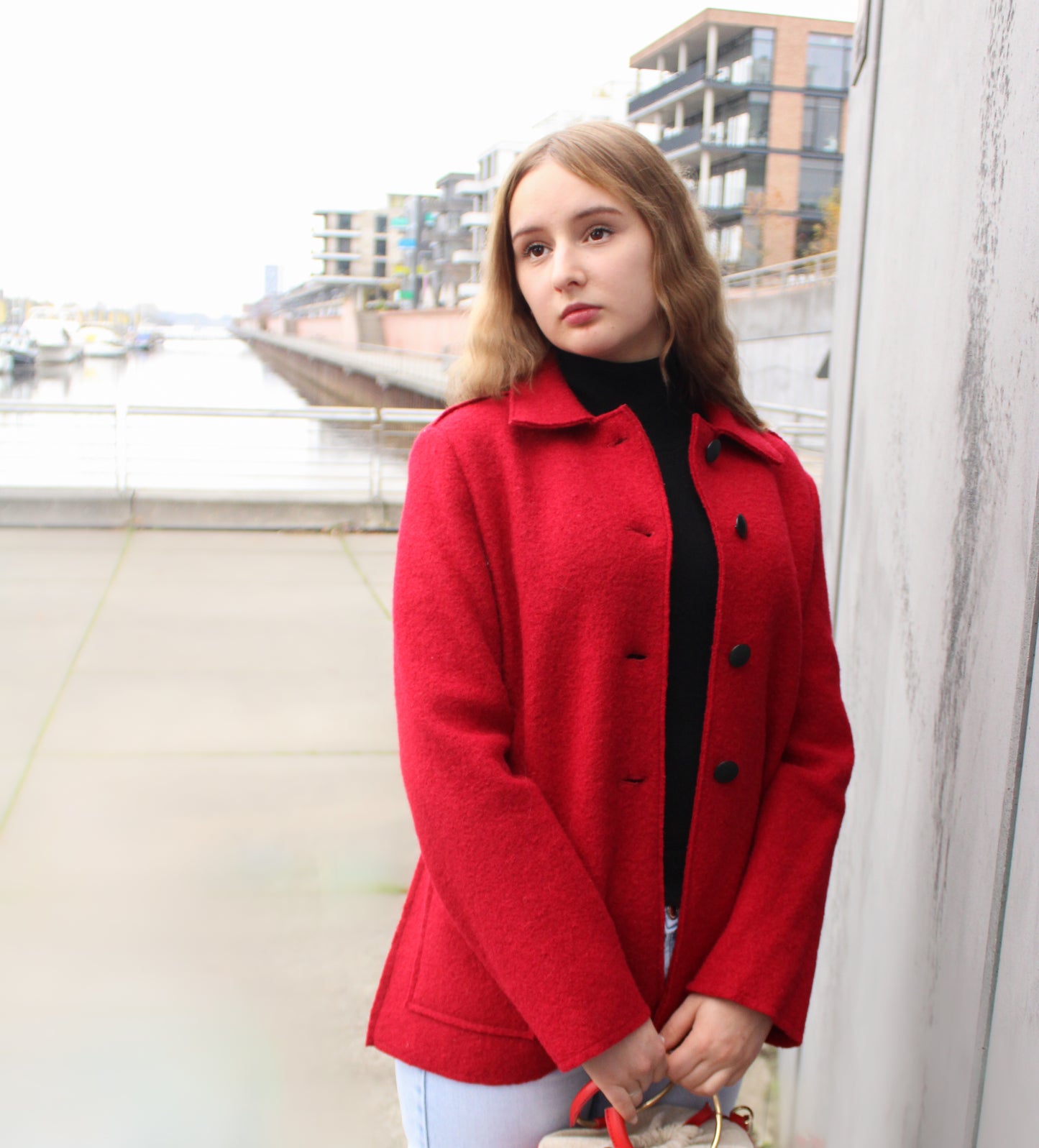 Kurze Wolljacke 100% Schurwolle/Wollwalk Rot Nr. 638