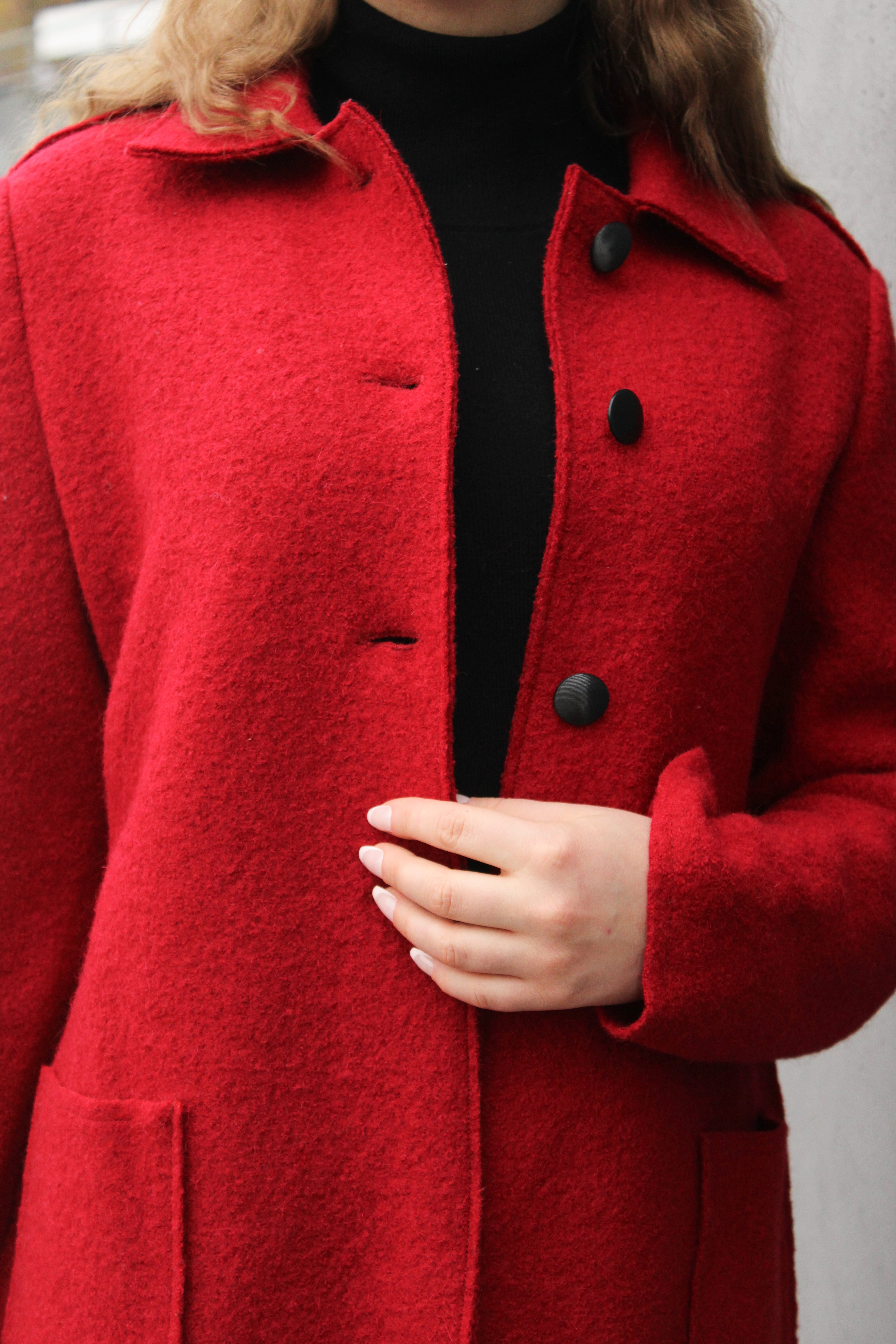 Kurze Wolljacke 100% Schurwolle/Wollwalk in Farbe Nr: 638 Rot