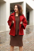 Hüftlange Wolljacke in Rot, Nr. 339