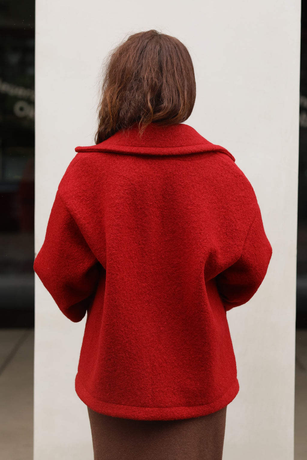 Hüftlange Wolljacke in Rot, Nr. 339