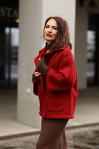 Hüftlange Wolljacke in Rot, Nr. 339