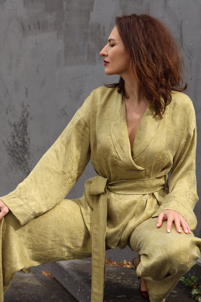 Kimonoanzug aus Lyocell Jacquard, Blätter Lemon